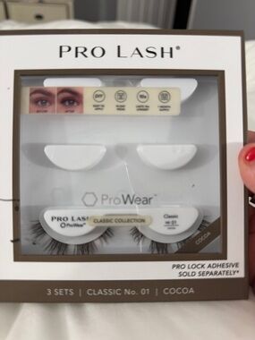 ProWear Classic No.01 Cocoa False Lashes - Brown